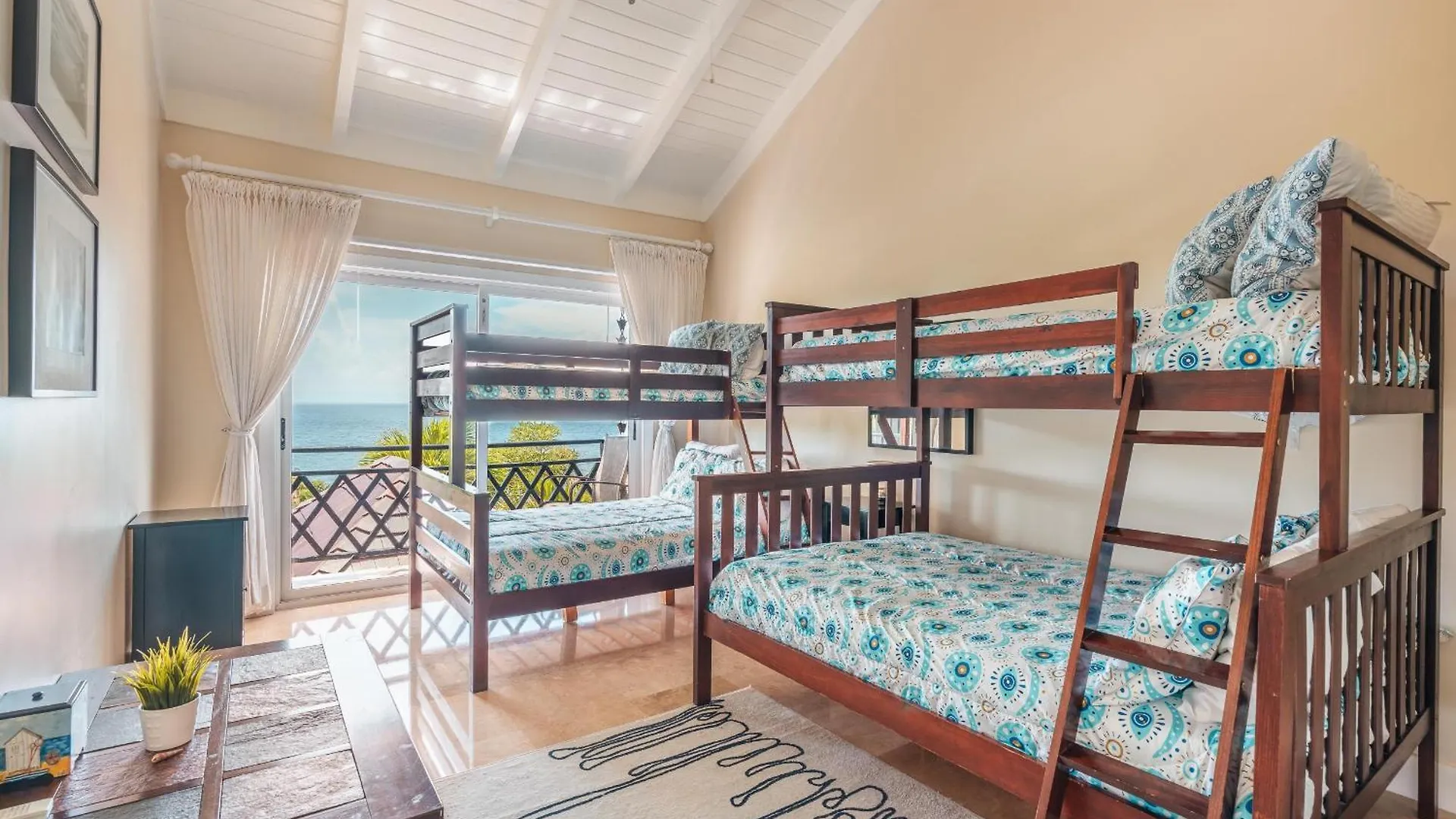 Magnificent Villa With Ocean View In Puerto Bahia Samana
